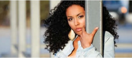 Woman with curly hair 